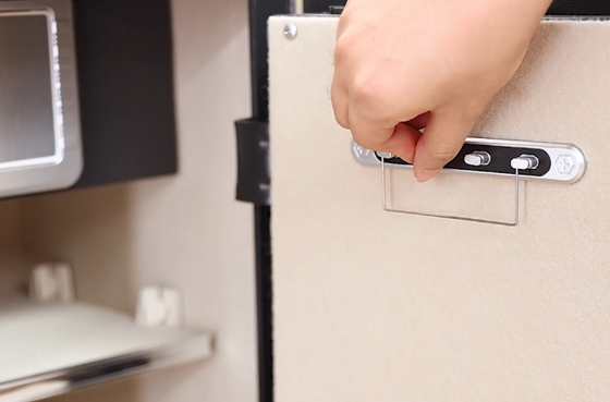 Deli ET635 Deli Household Safe 60x38x36cm Triple Lock (Fingerprint, Key, Password)