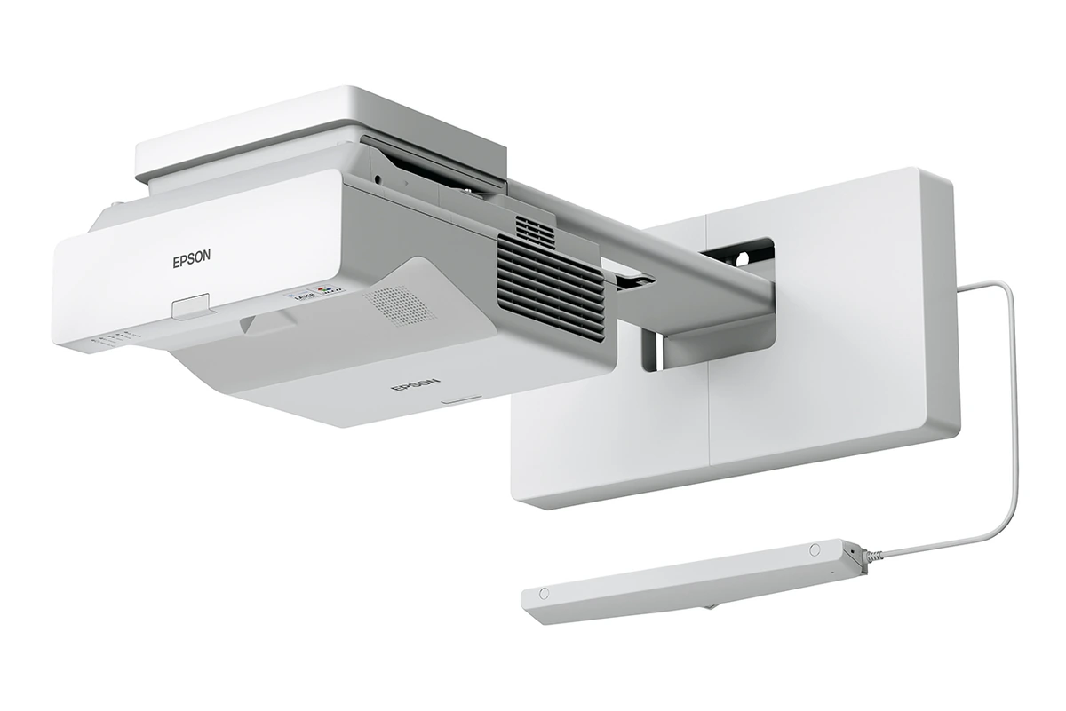 Epson EB-770Fi projector product view 2