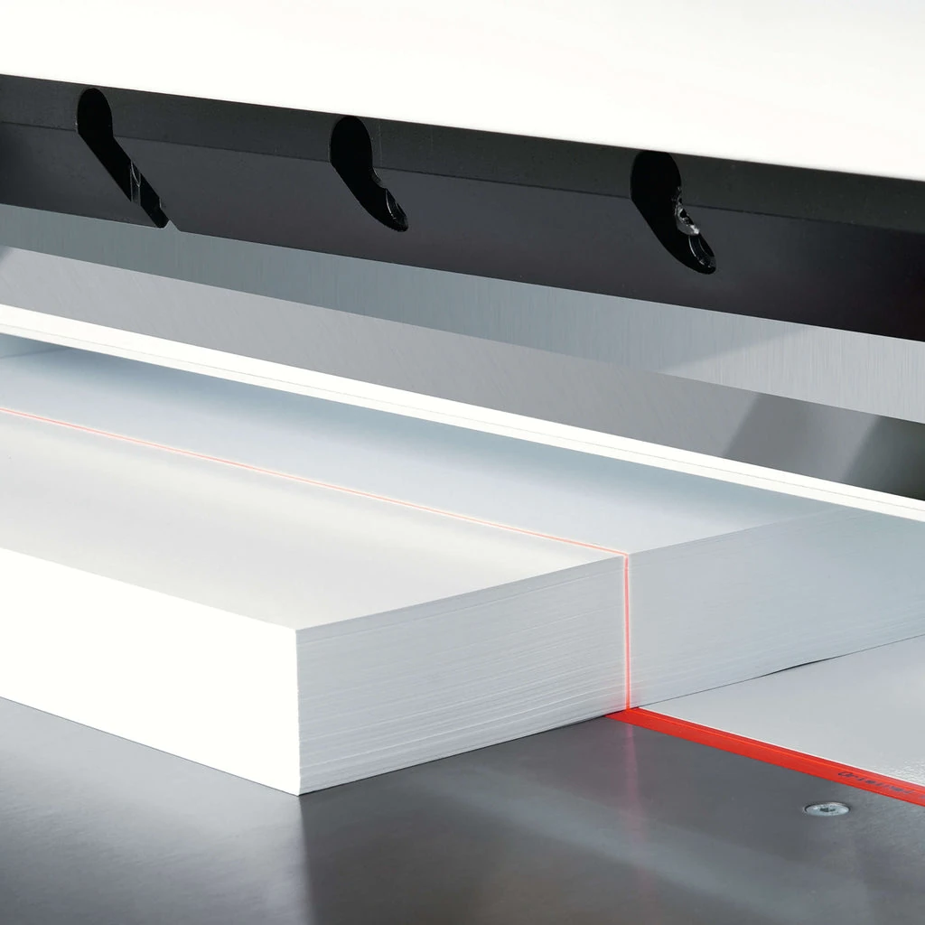 IDEAL 5560 — Optical cutting-line indication